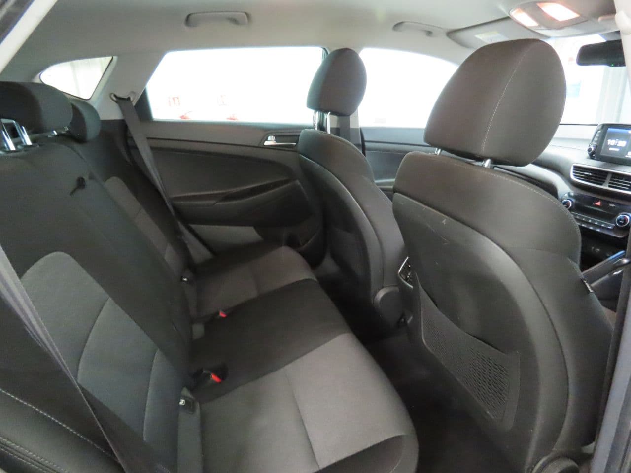 Hyundai Tucson 1.6 GDi SE Nav — image 12
