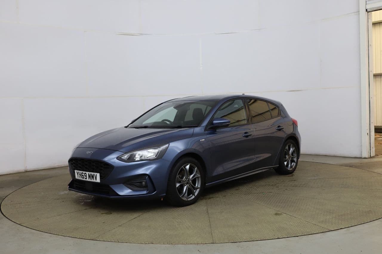 Ford Focus 1.0T EcoBoost ST-Line — image 3