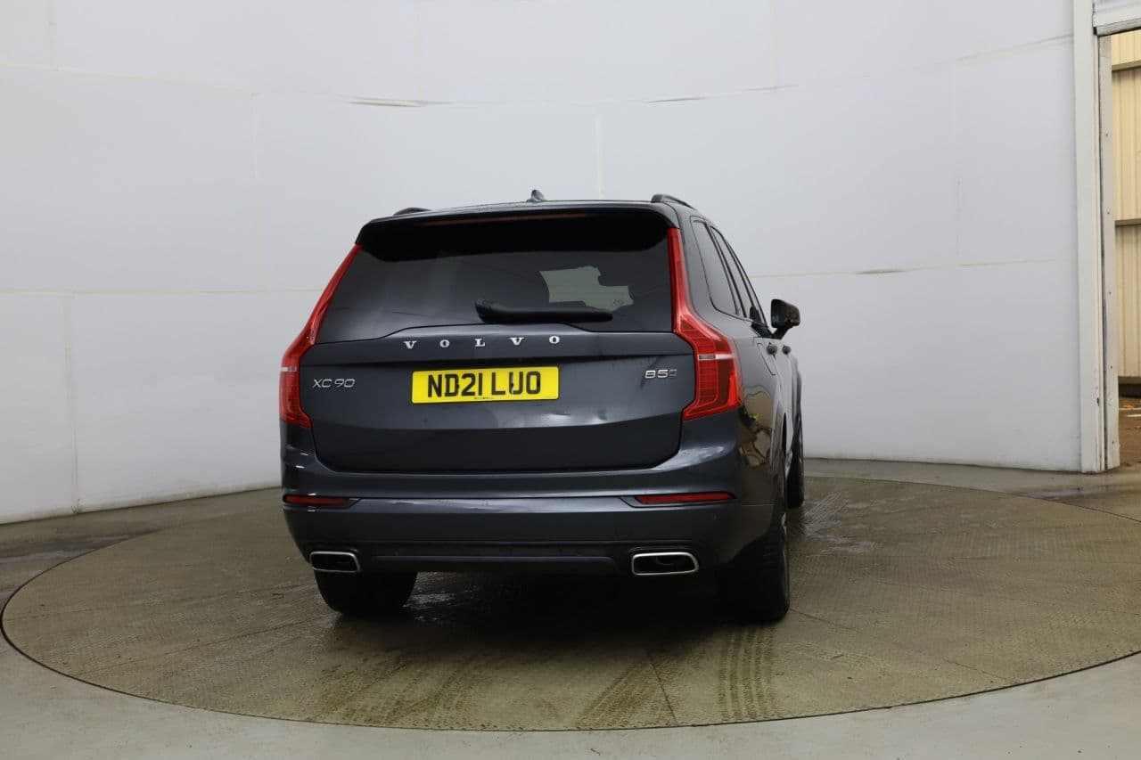 Volvo XC90 2.0 B5 MHEV R-Design — image 5