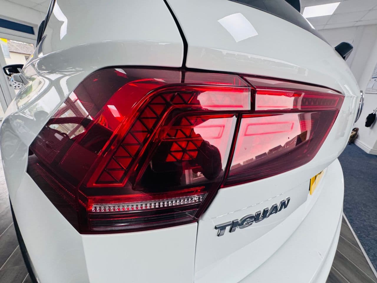 Volkswagen Tiguan 2.0 TDI R-Line Tech — image 14