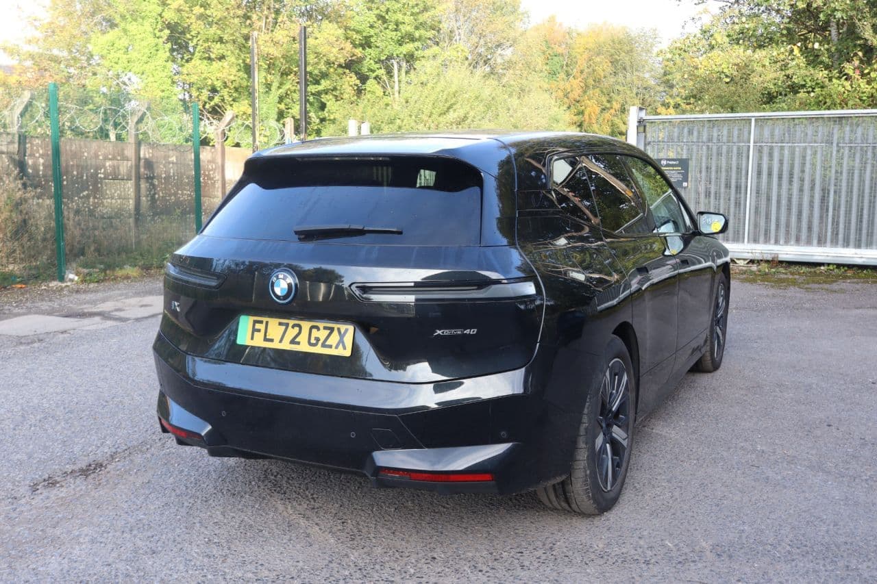 BMW Ix 40 76.6kWh M Sport Edition — image 3