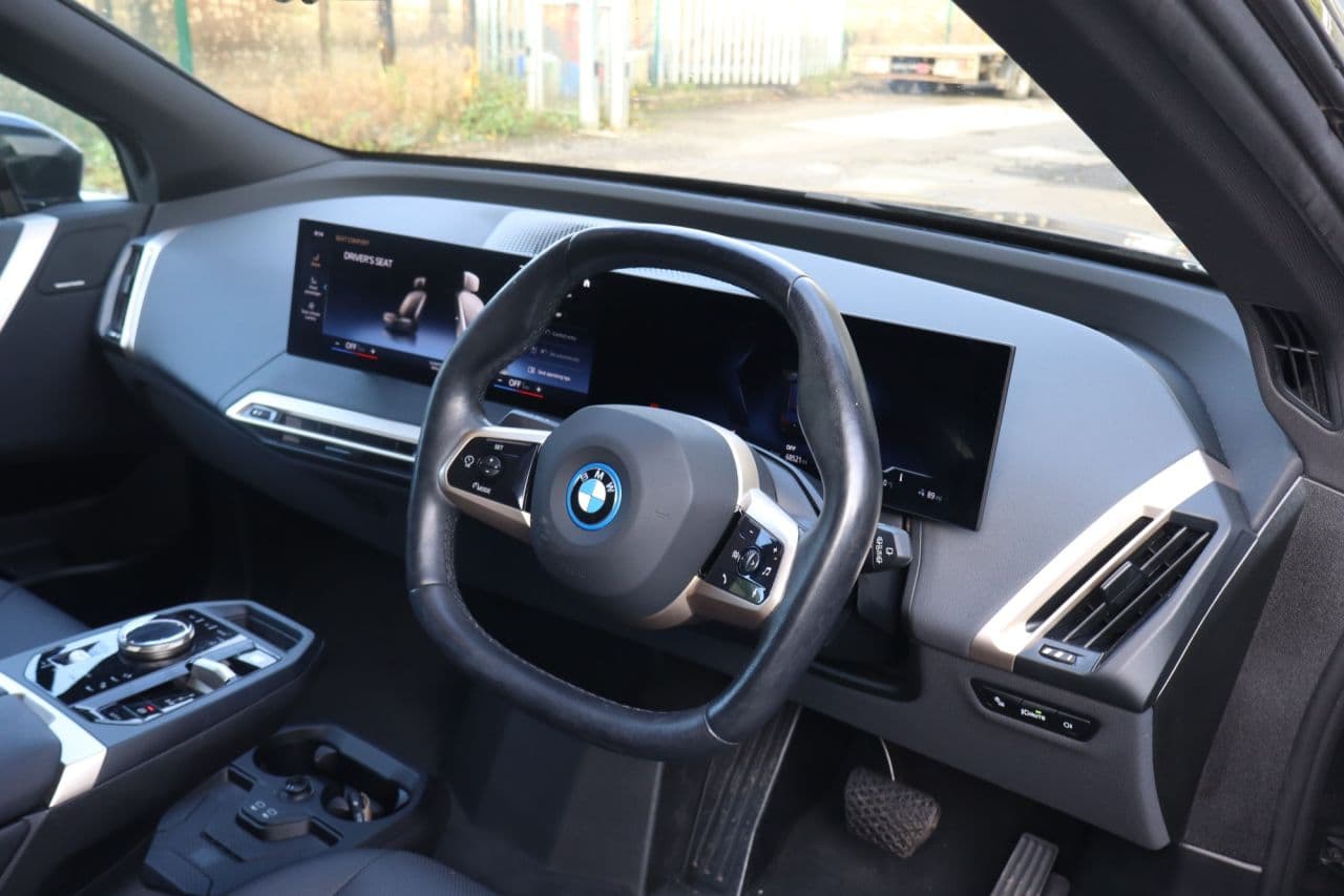 BMW Ix 40 76.6kWh M Sport Edition — image 5