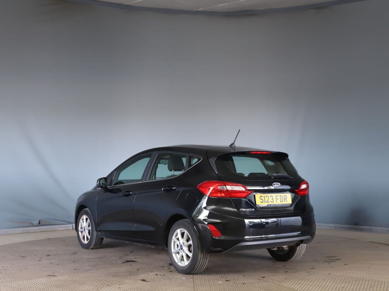 Ford Fiesta 1.0T EcoBoost GPF Zetec — image 5