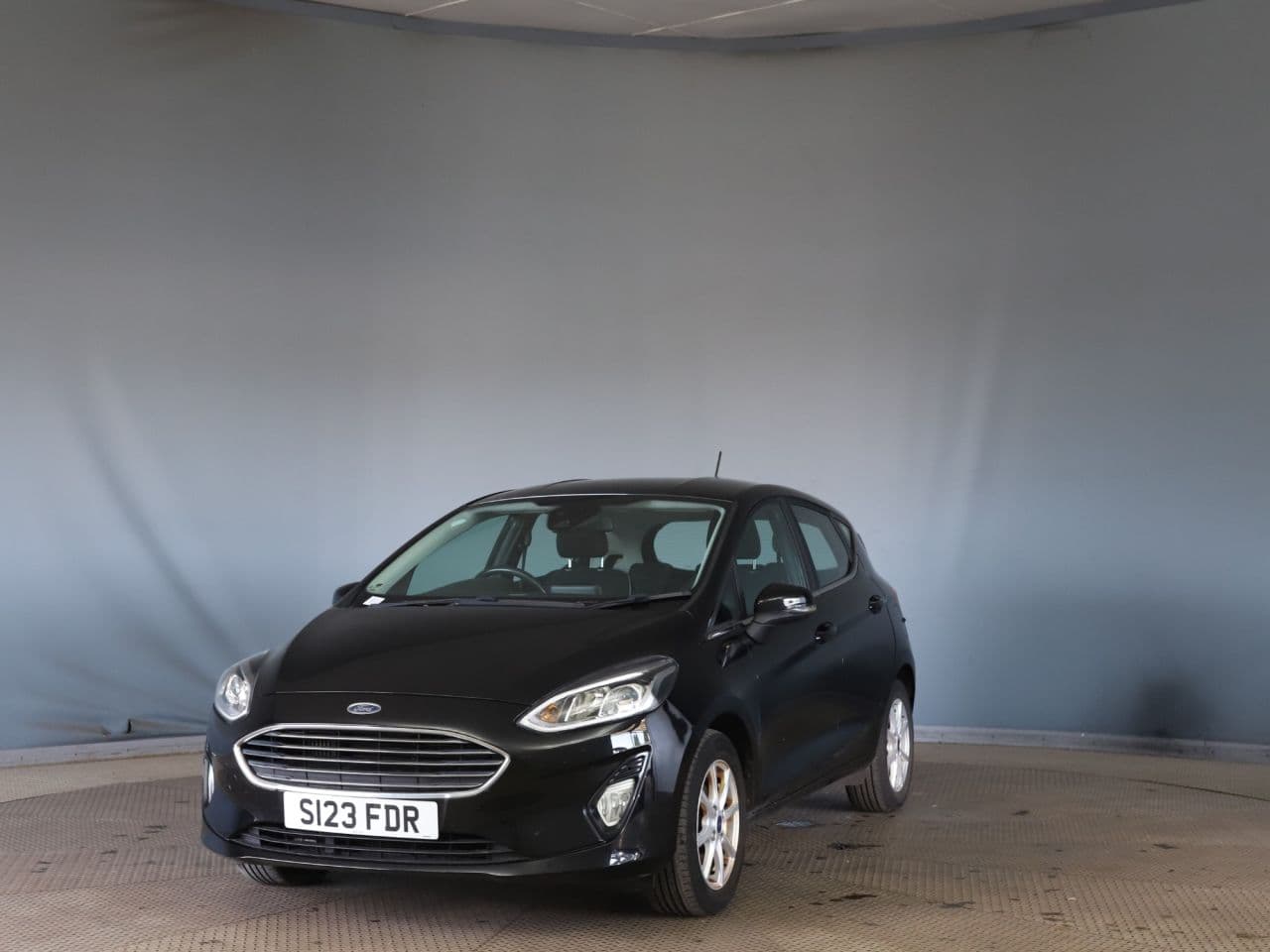 Ford Fiesta 1.0T EcoBoost GPF Zetec — image 3