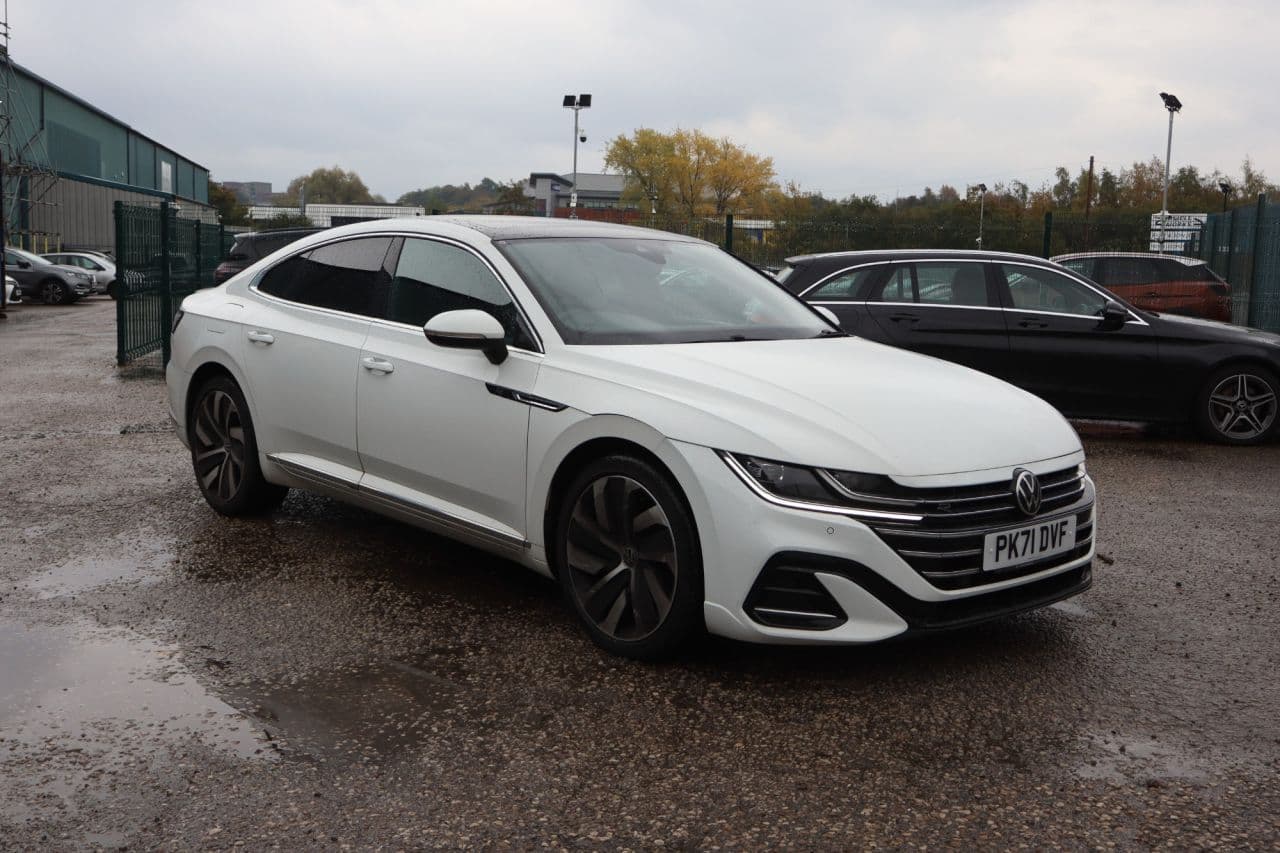 Volkswagen Arteon 2.0 TSI R-Line Fastback