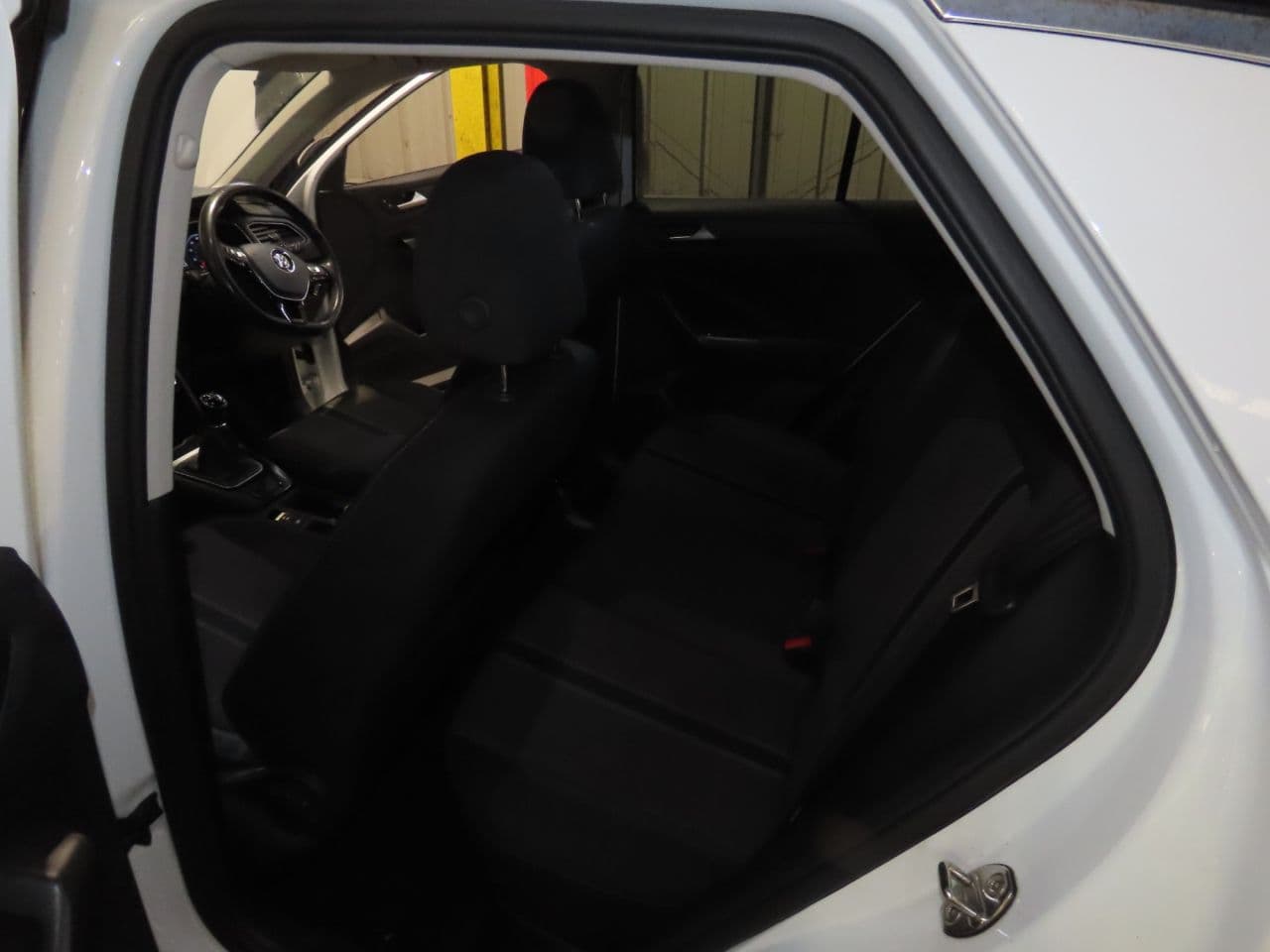 Volkswagen T-Roc 1.0 TSI GPF Design — image 10