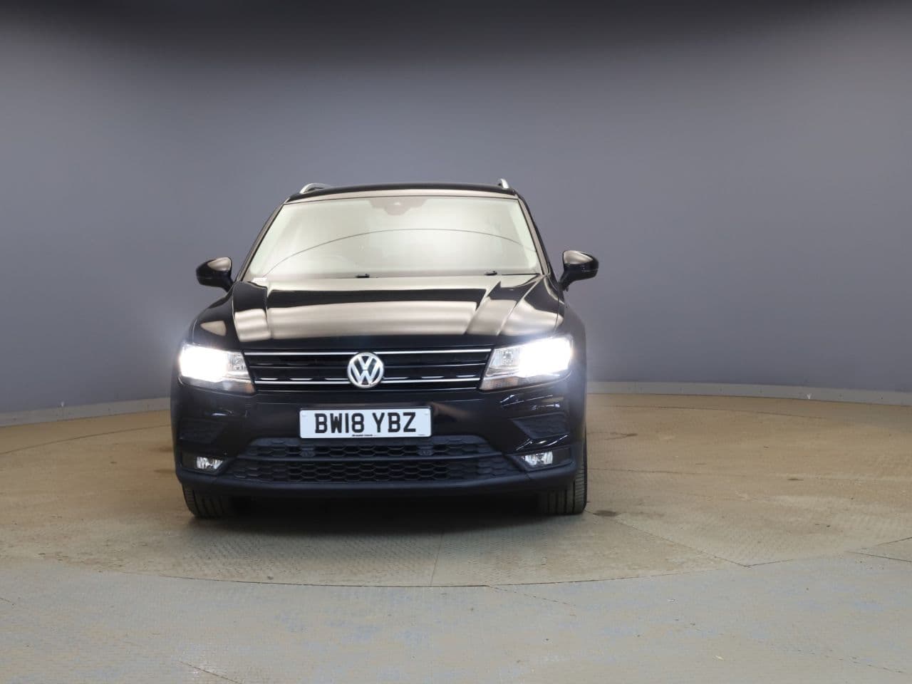Volkswagen Tiguan 1.4 TSI SE Navigation — image 2