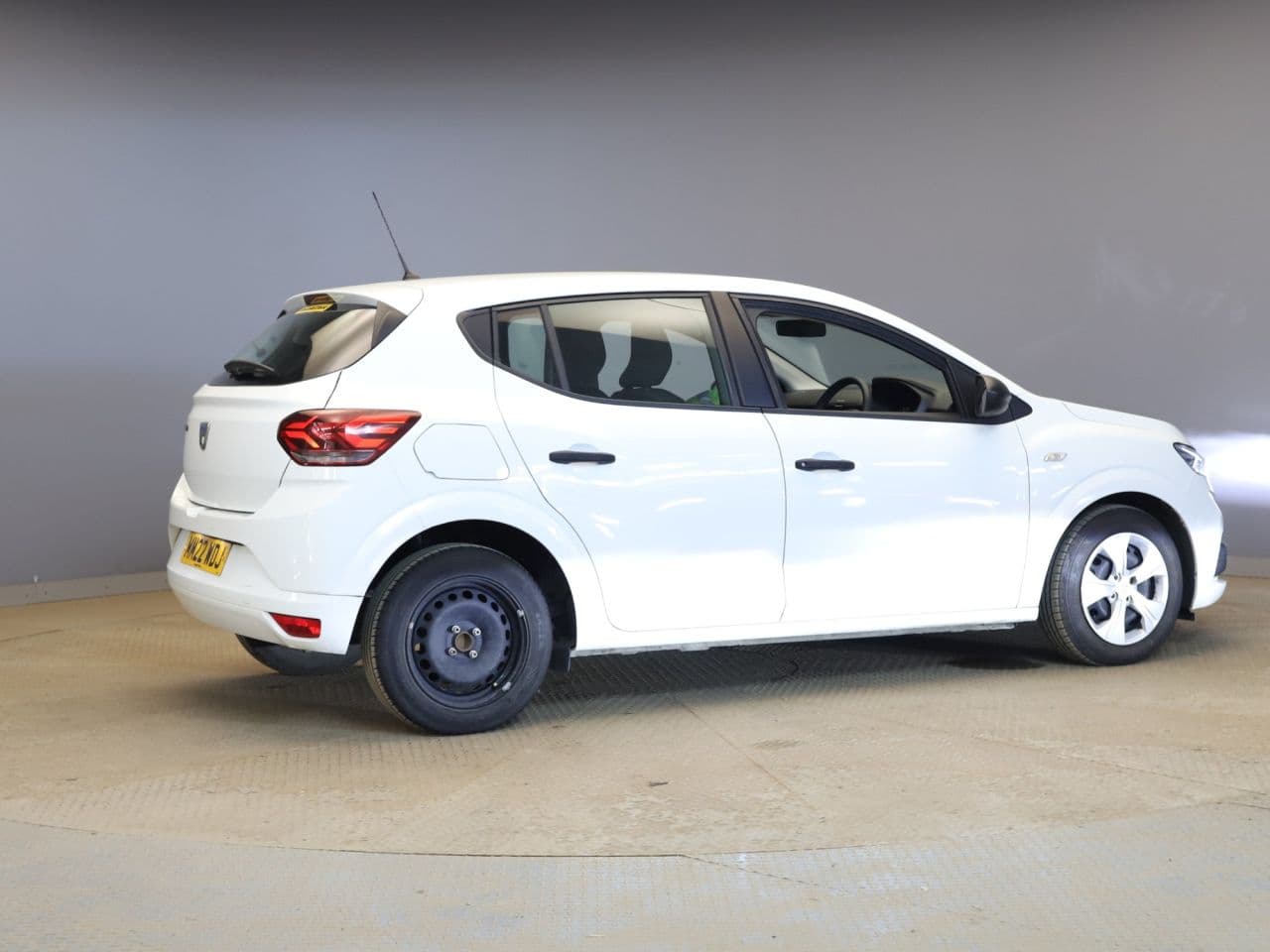 Dacia Sandero 1.0 SCe Essential — image 5