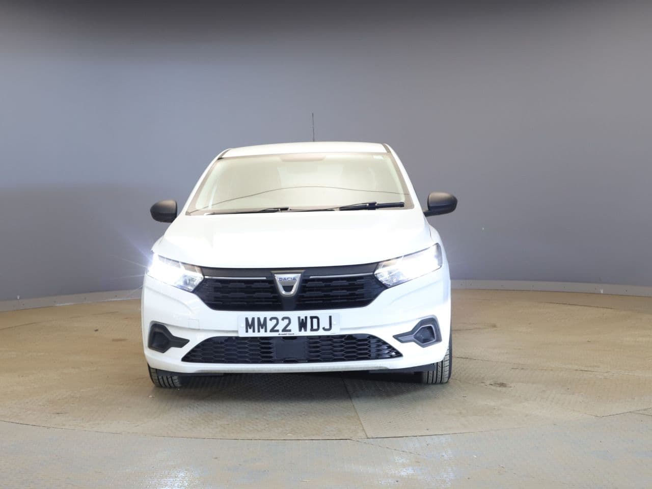 Dacia Sandero 1.0 SCe Essential — image 2