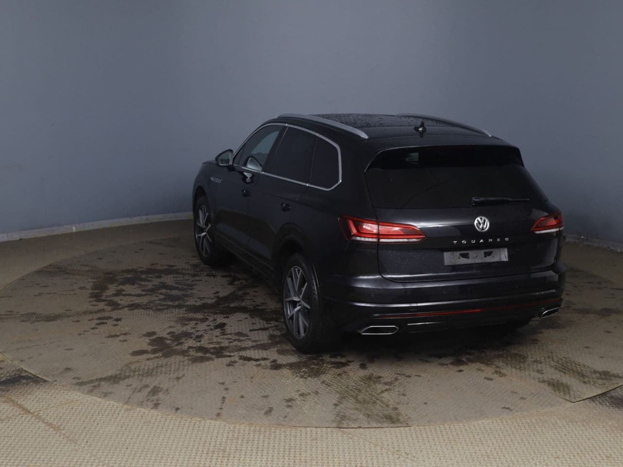 Volkswagen Touareg 3.0 TDI V6 R-Line — image 5