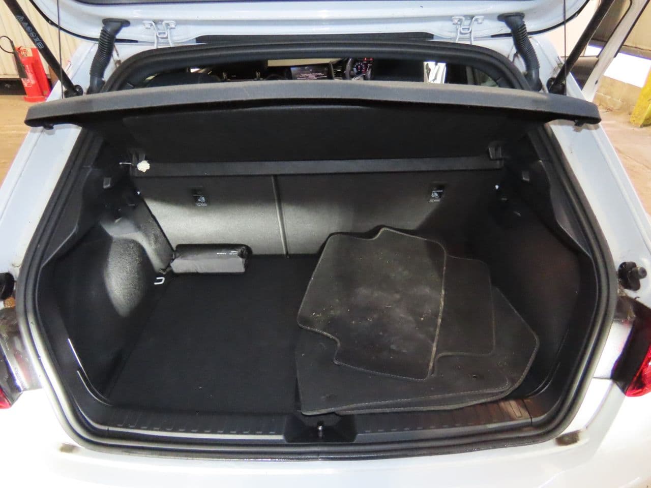 Audi A1 1.0 TFSI 25 S line Sportback — image 12
