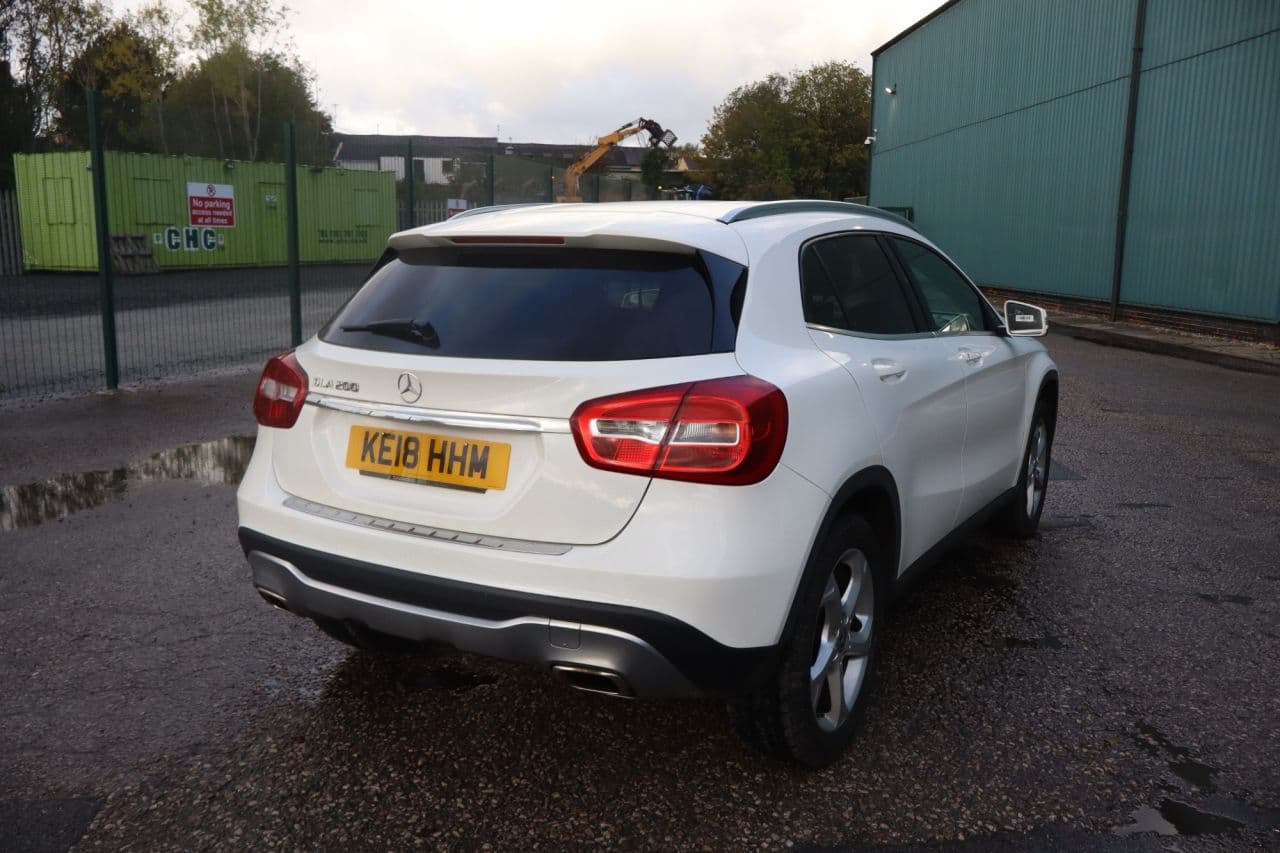 Mercedes-Benz Gla Class 1.6 GLA200 Sport — image 4