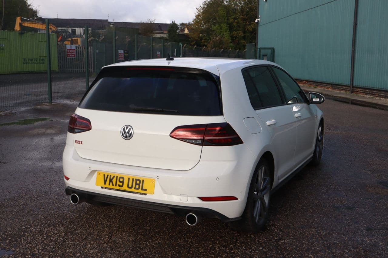 Volkswagen Golf 2.0 TSI GPF GTI Performance — image 4