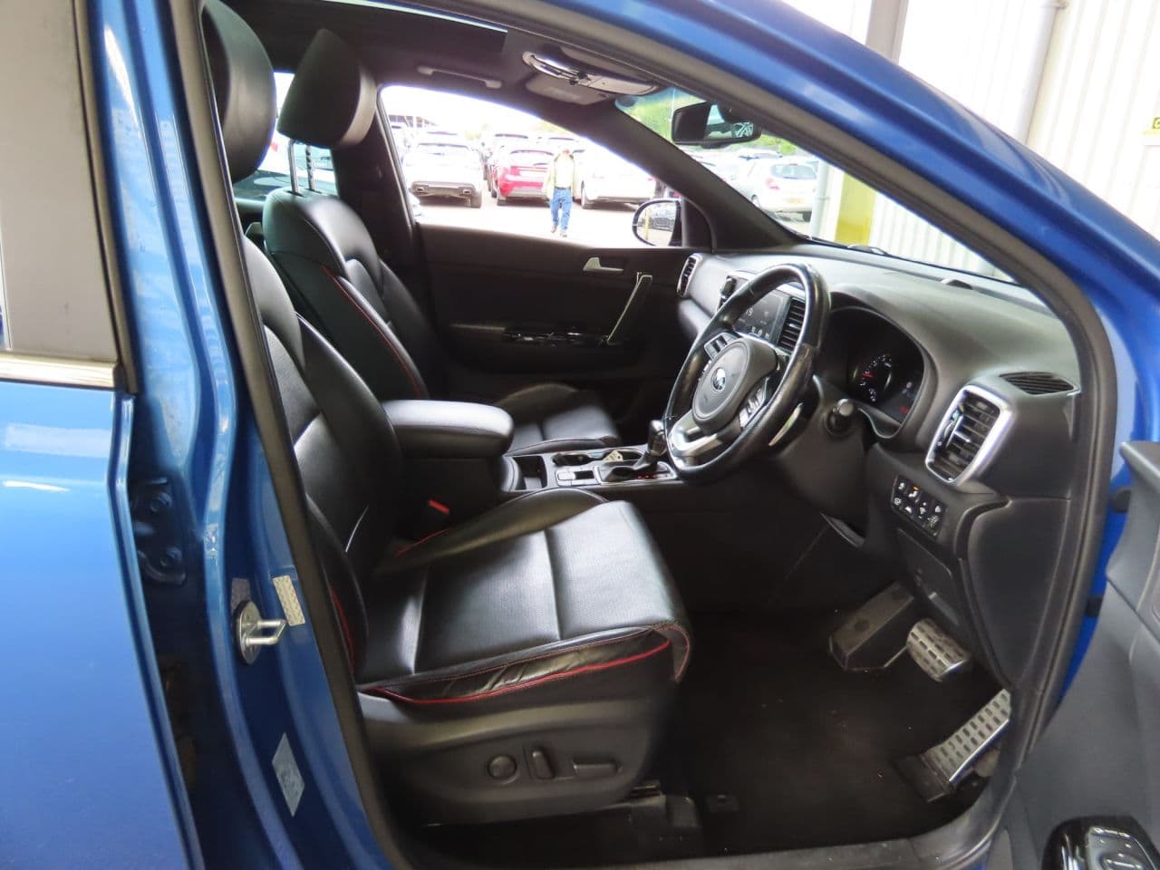 Kia Sportage 1.6 T-GDi GT-Line S — image 7