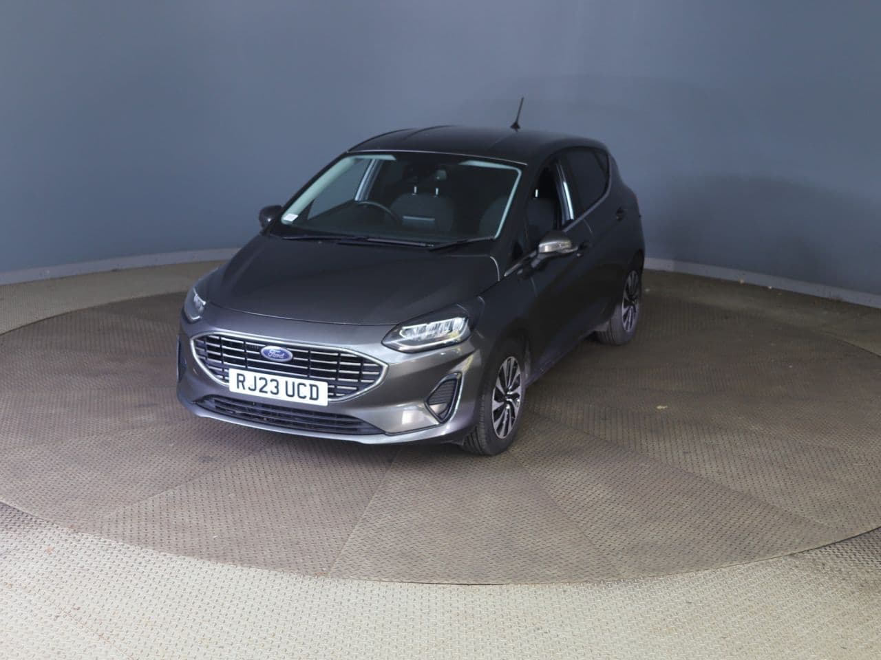 Ford Fiesta 1.0T EcoBoost MHEV Titanium — image 3