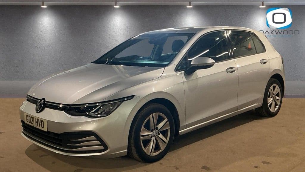 Volkswagen Golf 1.5 TSI Life — image 2