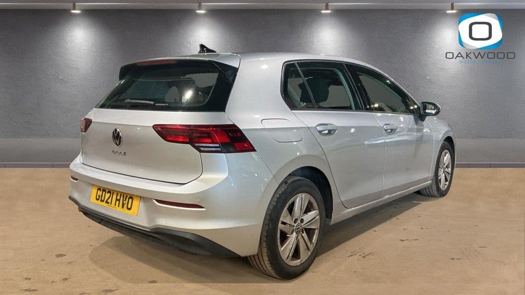 Volkswagen Golf 1.5 TSI Life — image 4