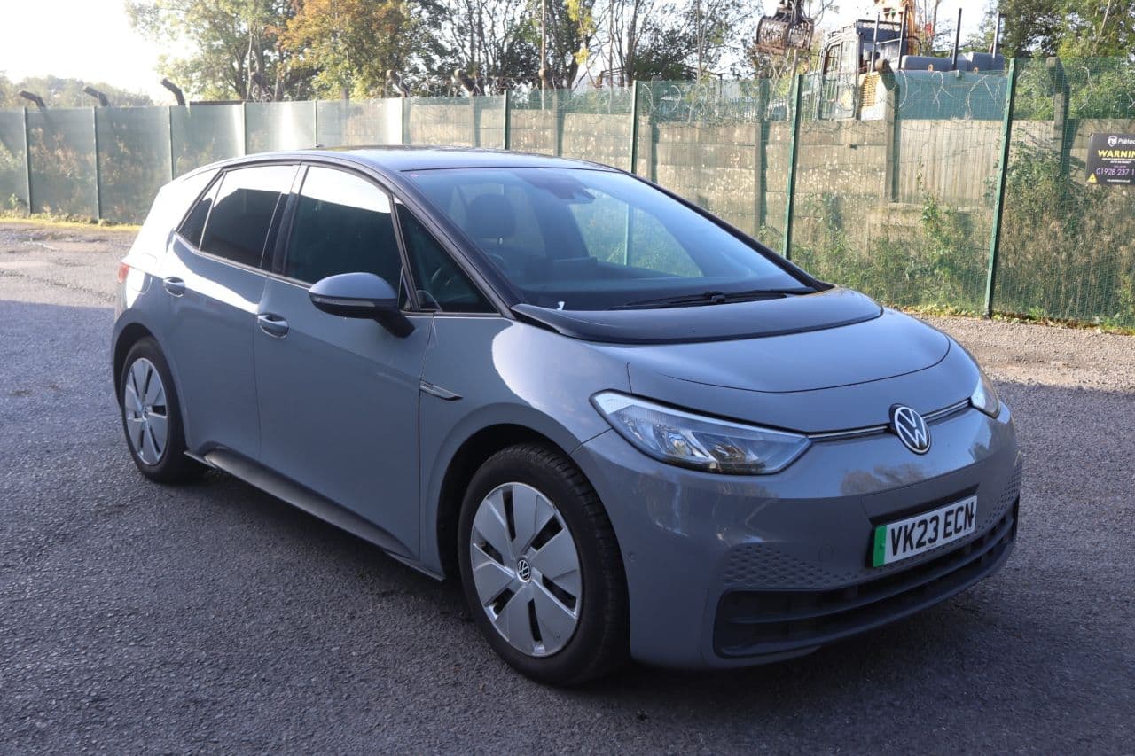 Volkswagen ID.3 Pro Performance 58kWh Life view 1