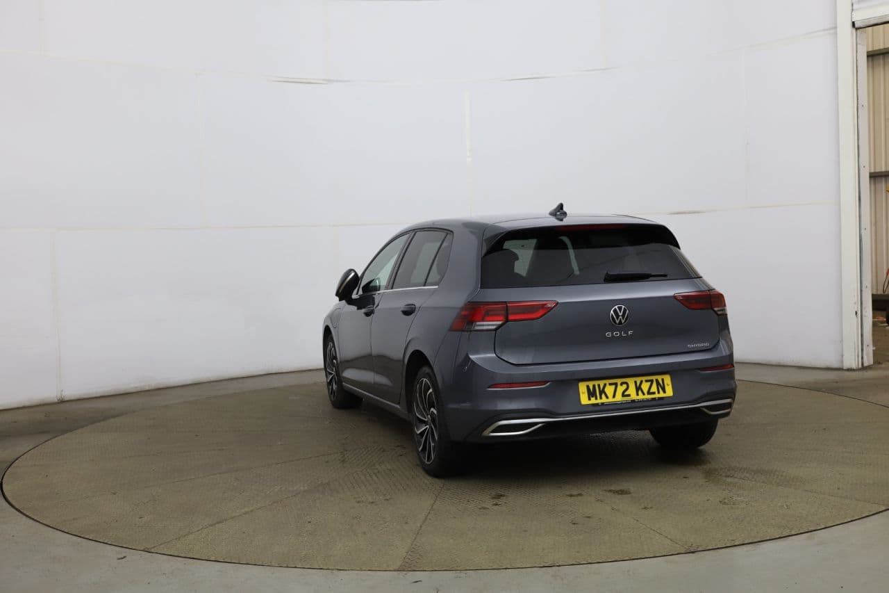 Volkswagen Golf 1.4 TSI 13kWh Style — image 5