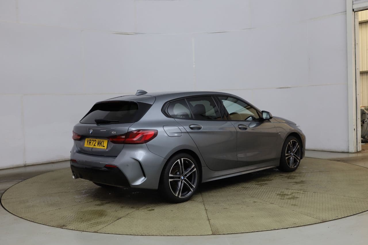 BMW 1 Series 1.5 118i M Sport (LCP) — image 6