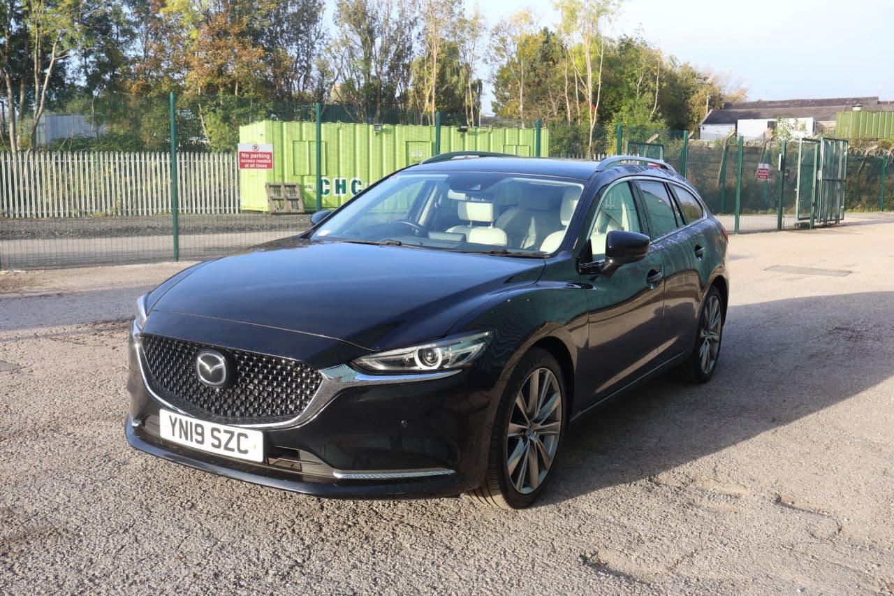 Mazda MAZDA6 2.0 SKYACTIV-G Sport Nav+ Tourer — image 2