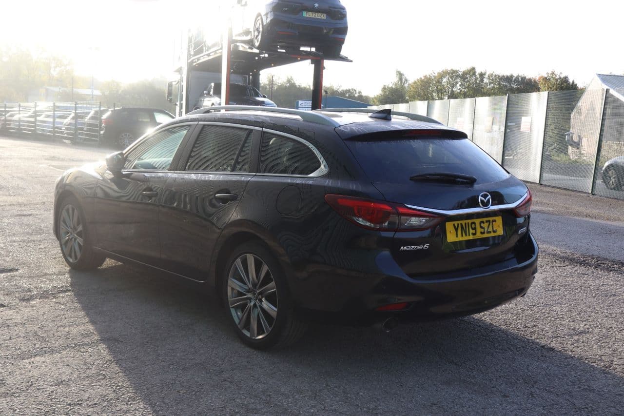 Mazda MAZDA6 2.0 SKYACTIV-G Sport Nav+ Tourer — image 3