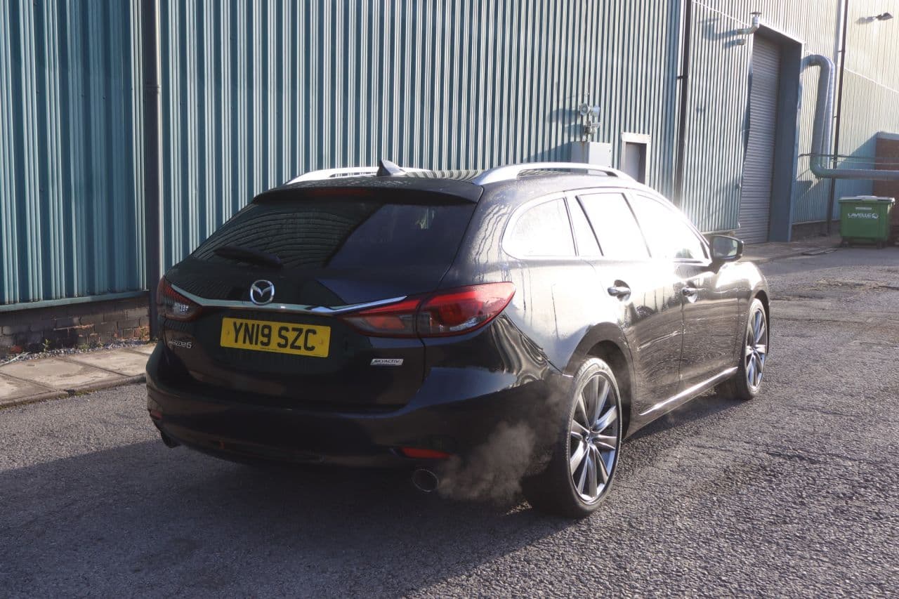 Mazda MAZDA6 2.0 SKYACTIV-G Sport Nav+ Tourer — image 4