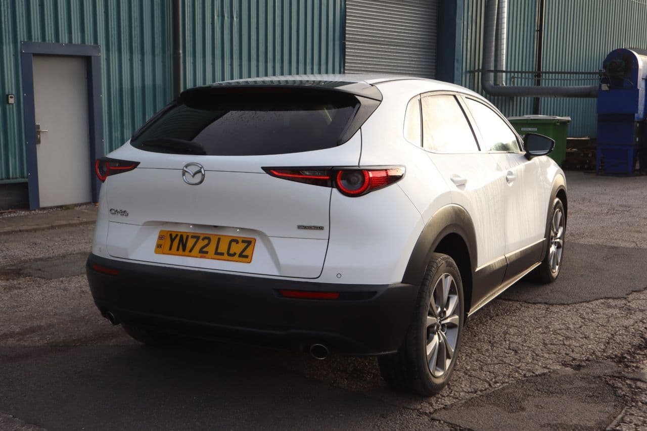 Mazda CX-30 2.0 e-SKYACTIV G MHEV Sport Lux — image 4