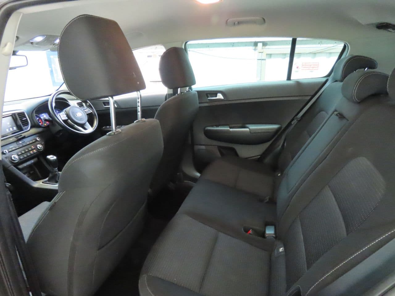 Kia Sportage 1.6 GDi 2 — image 10