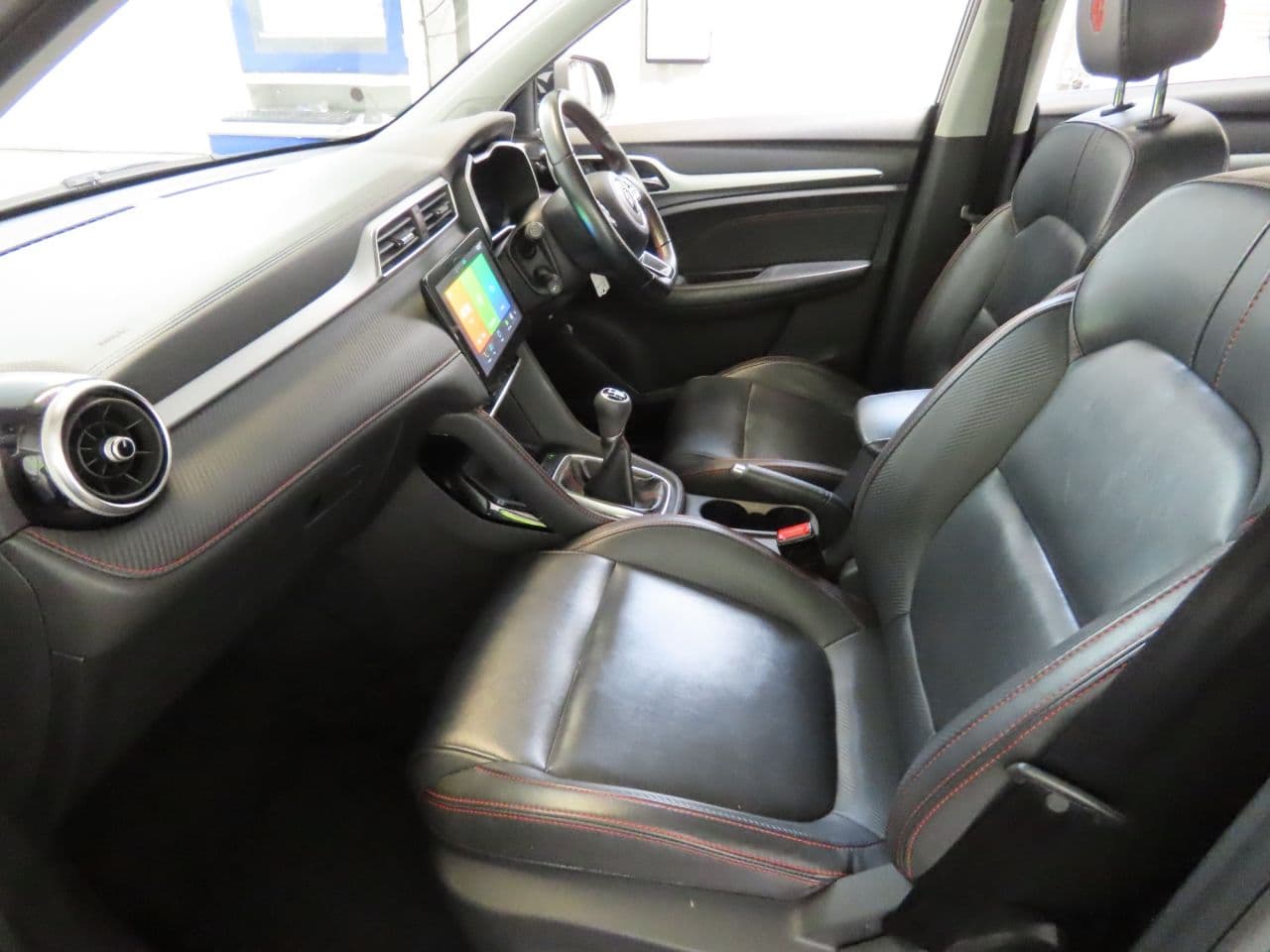 MG MG Zs 1.5 VTi-TECH Exclusive — image 8