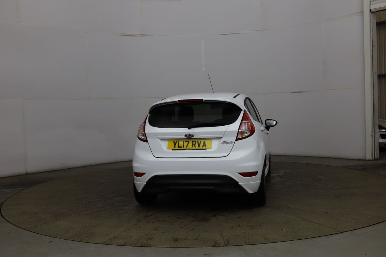 Ford Fiesta 1.5 TDCi ST-Line — image 4