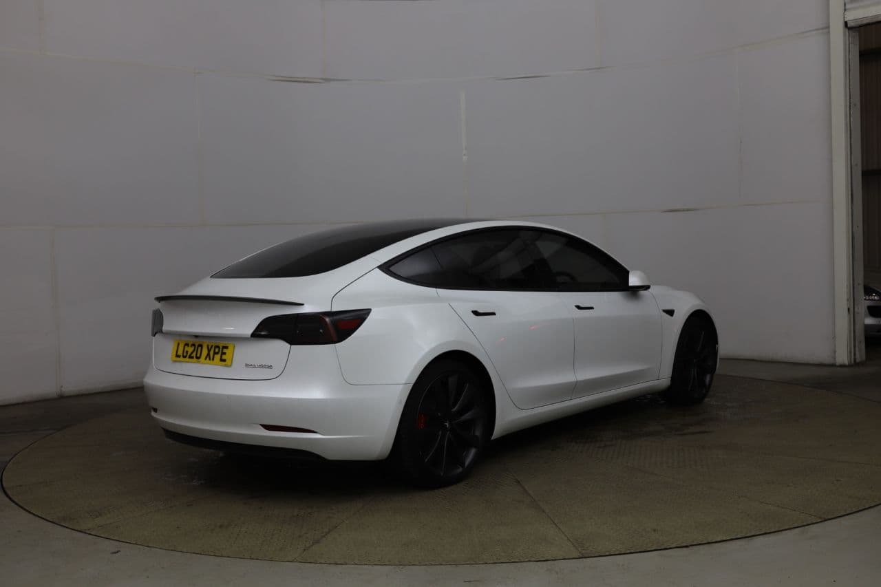 Tesla Model 3 (Dual Motor) Performance — image 6