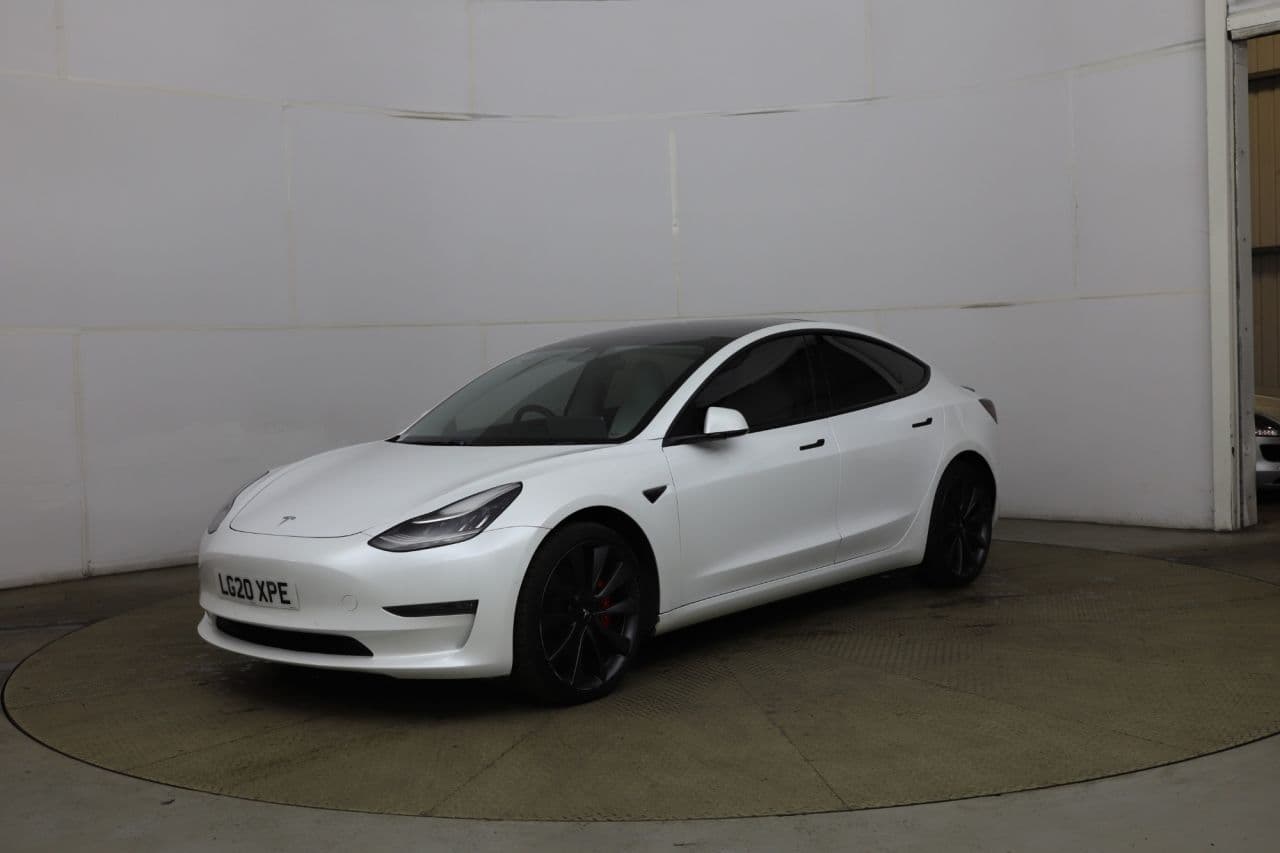 Tesla Model 3 (Dual Motor) Performance — image 3