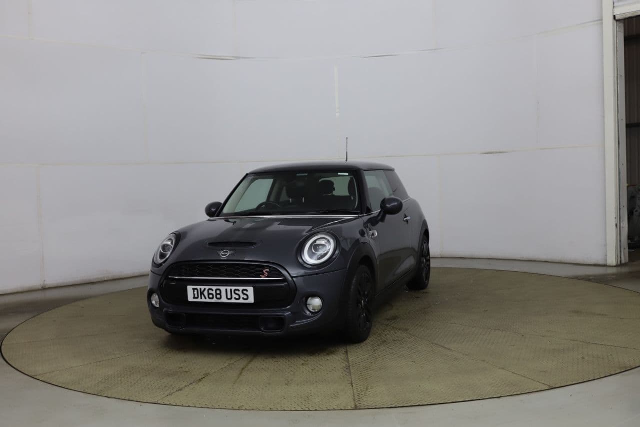 Mini Hatch 2.0 Cooper S — image 2