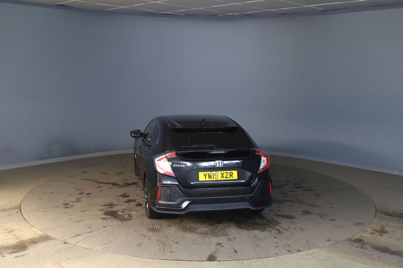 Honda Civic 1.0 VTEC Turbo SR — image 6