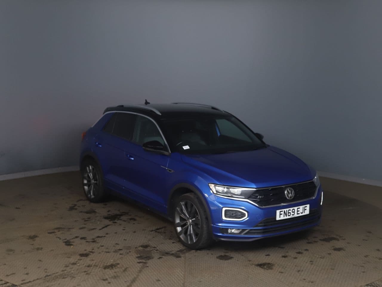Volkswagen T-Roc 2.0 TSI GPF R-Line — image 3