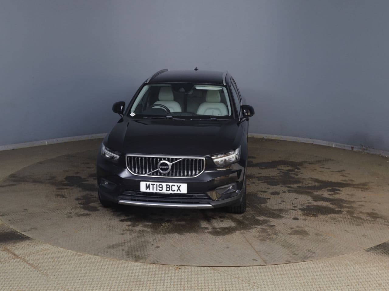 Volvo XC40 1.5 T3 Inscription — image 2