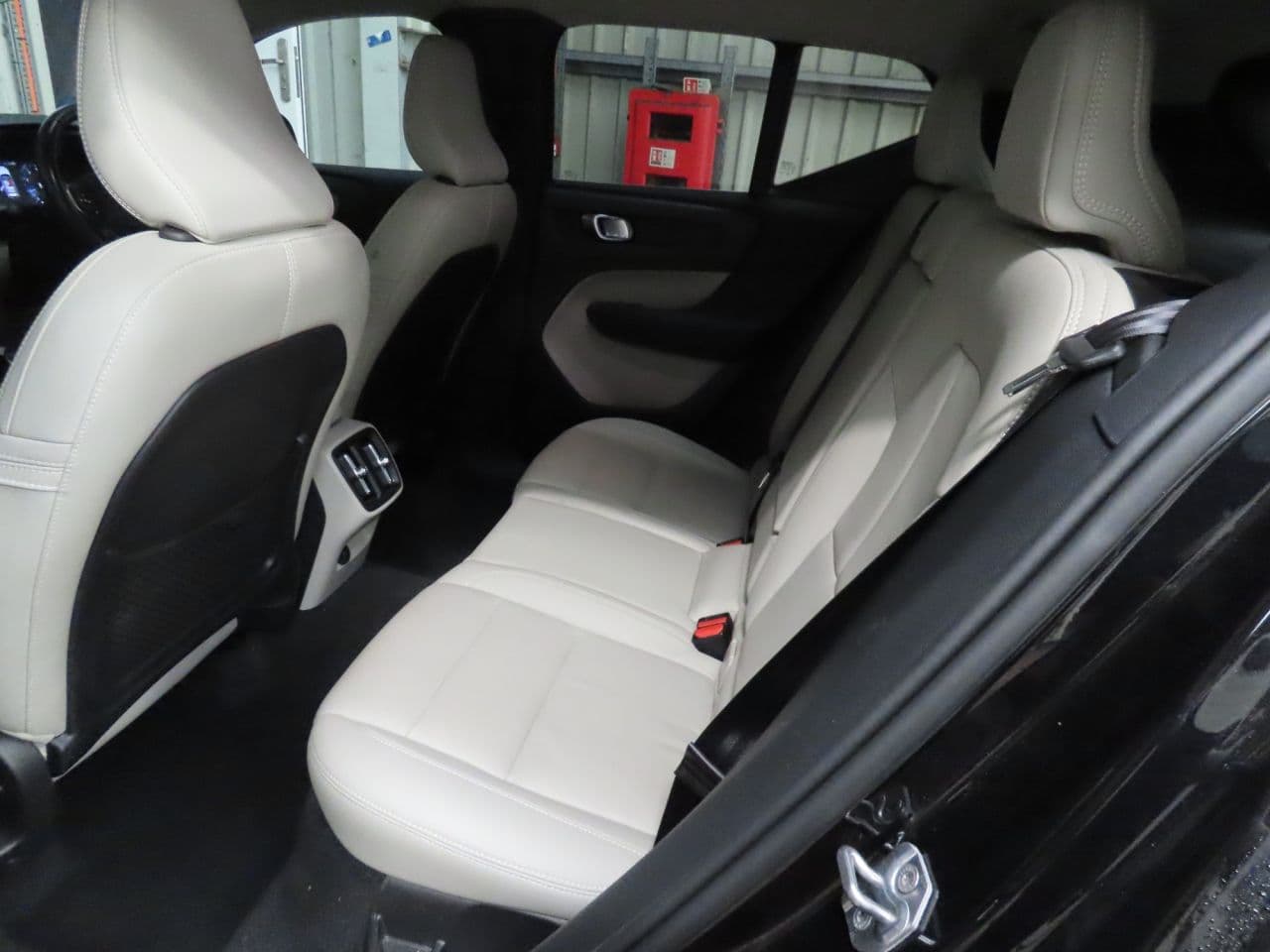 Volvo XC40 1.5 T3 Inscription — image 11