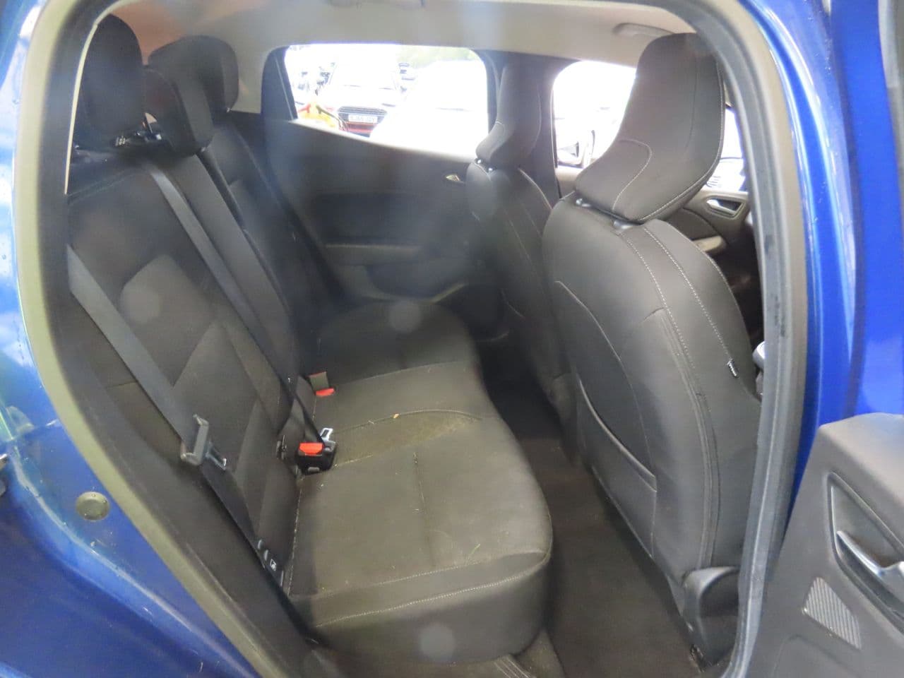 Renault Clio 1.0 TCe Iconic — image 11