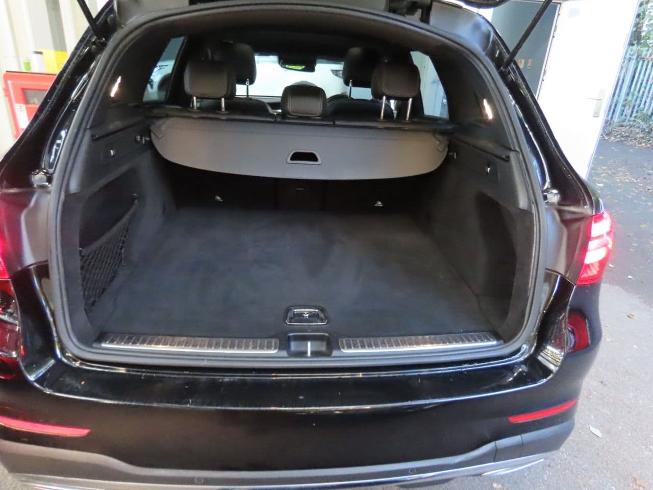 Mercedes-Benz Glc 2.1 GLC220d AMG Line (Premium) — image 12