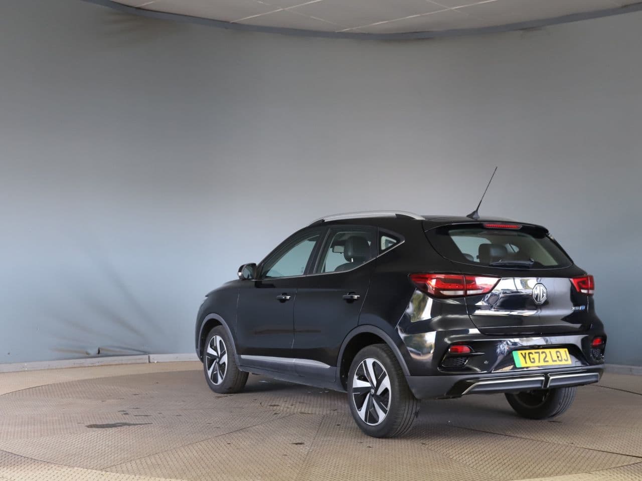 MG MG Zs 72.6kWh Trophy Long Range — image 4