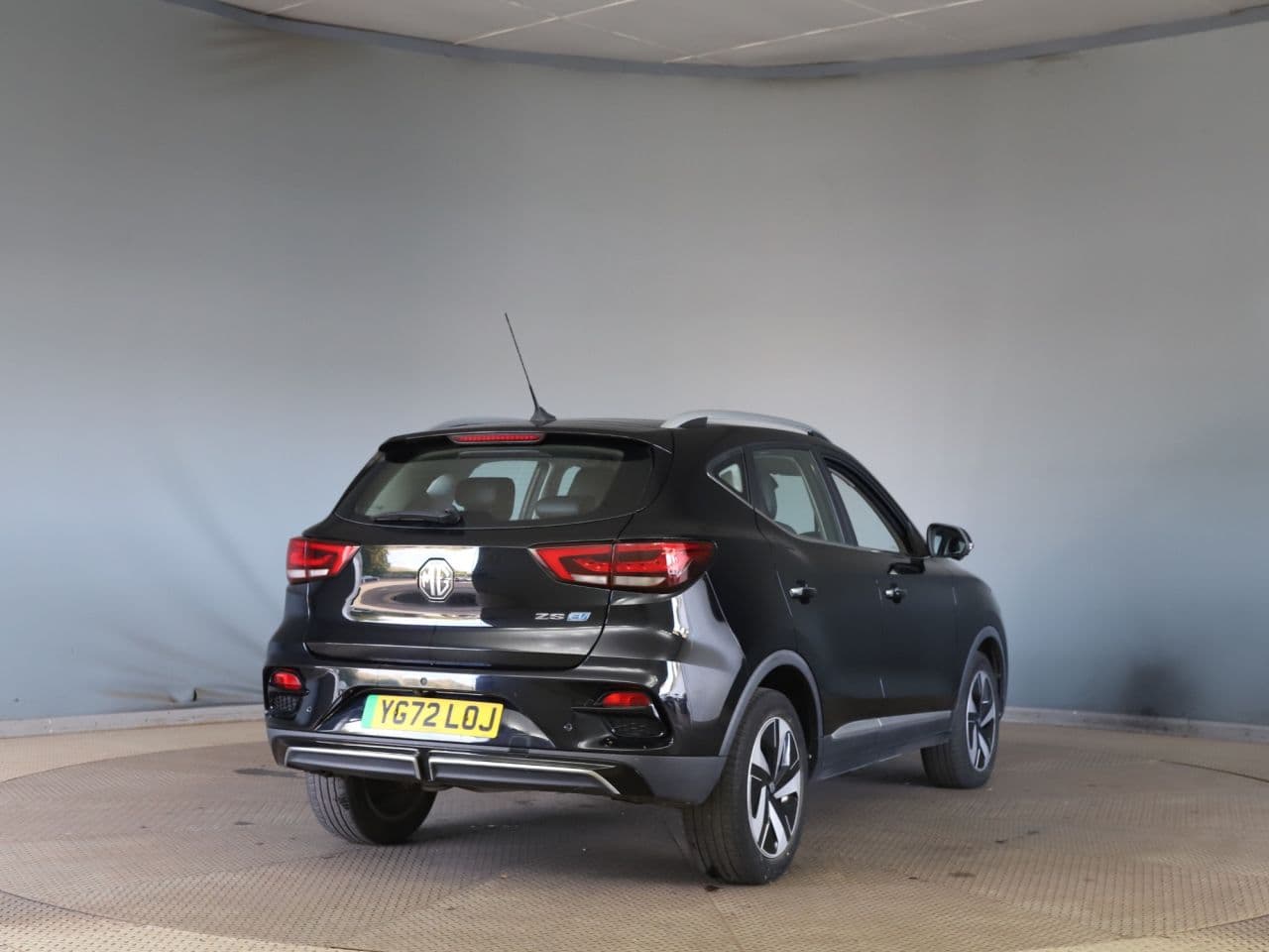 MG MG Zs 72.6kWh Trophy Long Range — image 6