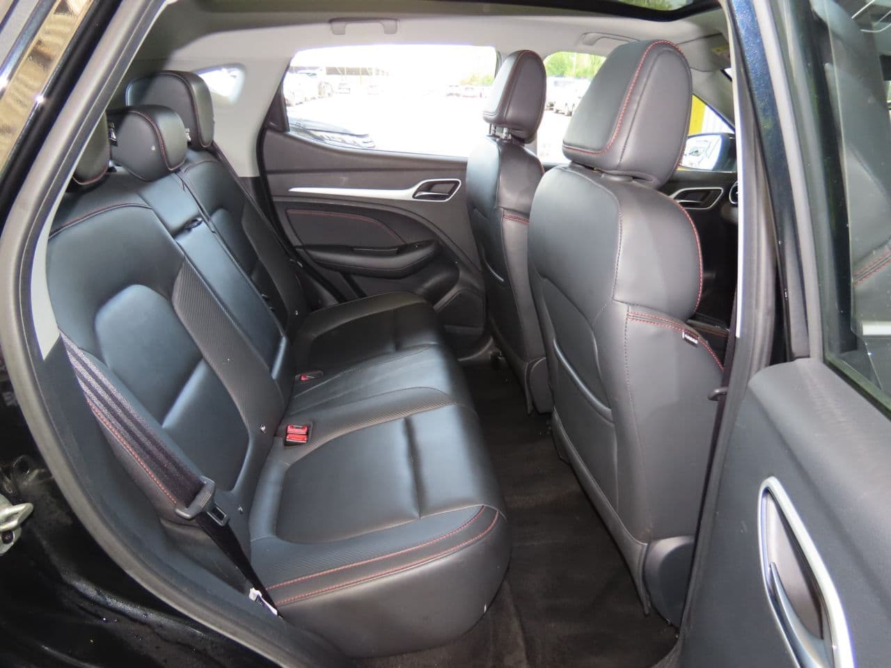 MG MG Zs 72.6kWh Trophy Long Range — image 11