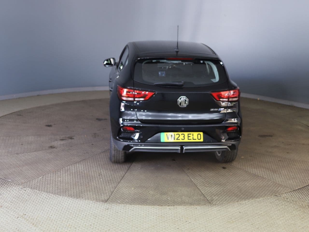 MG MG Zs 72.6kWh SE Long Range — image 4