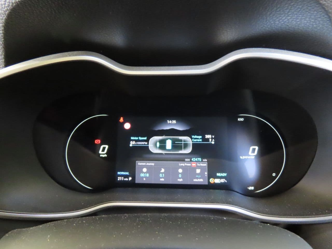 MG MG Zs 72.6kWh SE Long Range — image 9