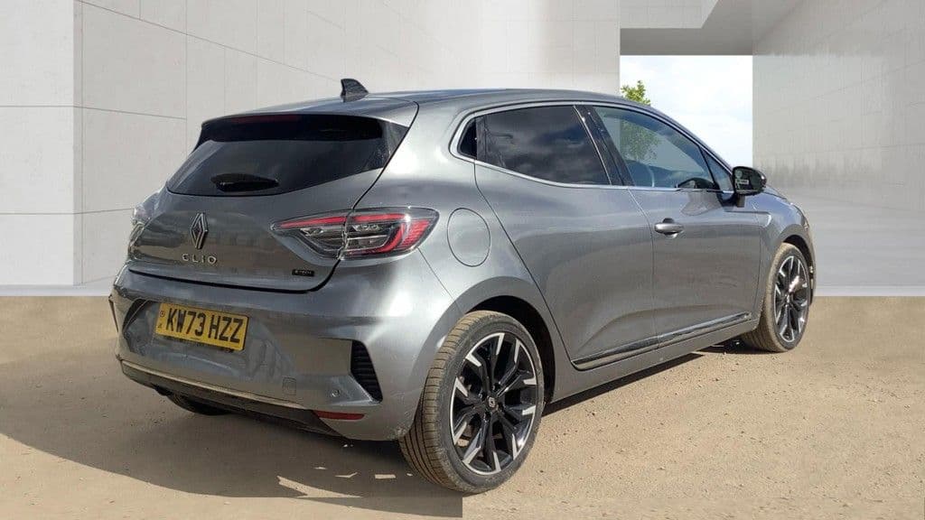 Renault Clio 1.6 E-TECH techno — image 4