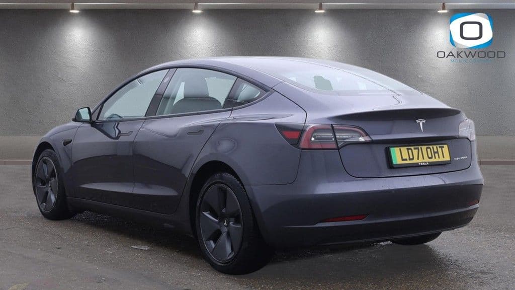 Tesla Model 3 (Dual Motor) Long Range — image 3