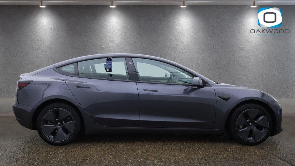 Tesla Model 3 (Dual Motor) Long Range — image 5
