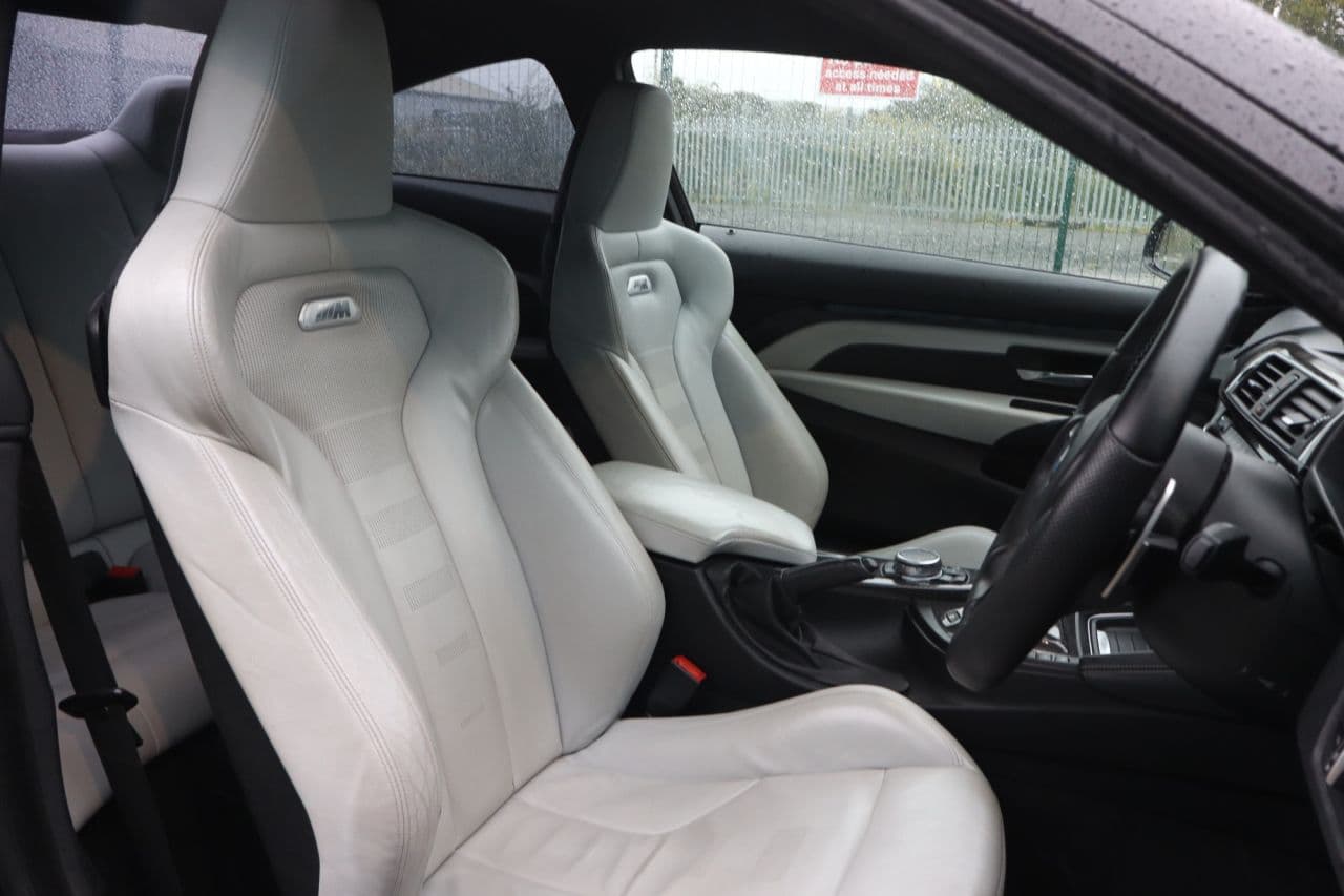 BMW M4 3.0 BiTurbo — image 7