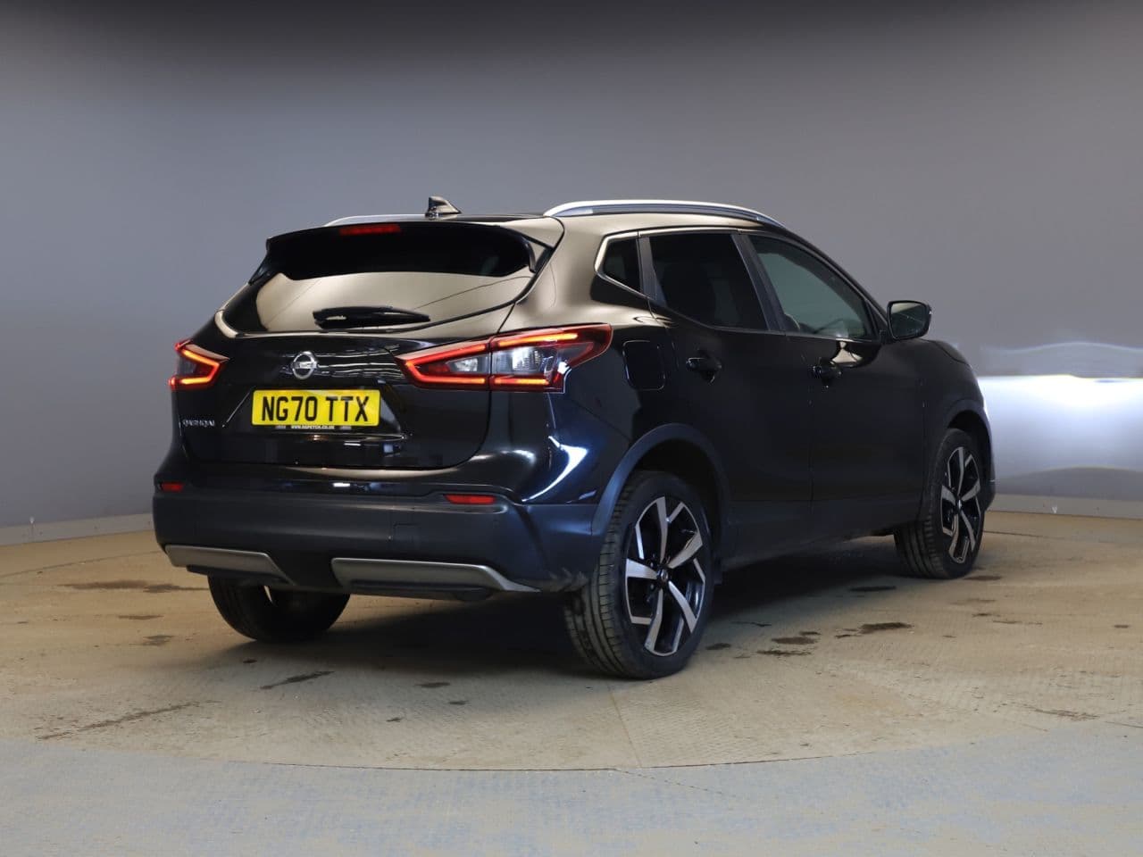 Nissan Qashqai 1.3 DIG-T Tekna — image 4